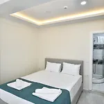 Lamira Holiday&guest House شقة