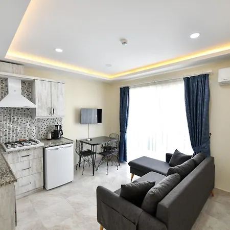 Lamira Holiday&guest House