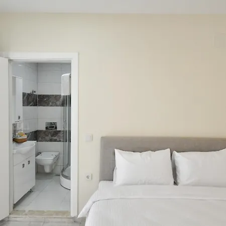 Lamira Holiday&guest House Appartement *