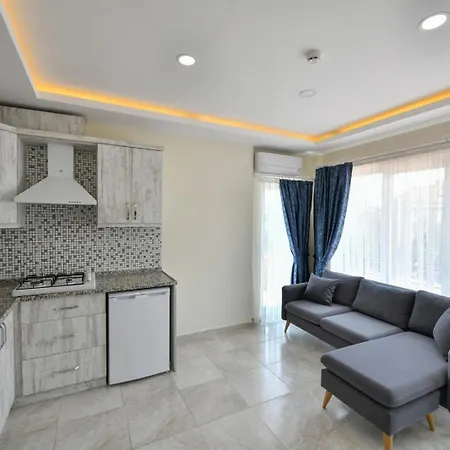 Lamira Holiday&guest House Фетхие